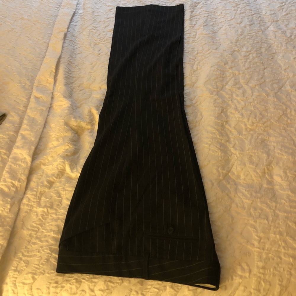 Ladies pants Norma Kamari size 10. New w/o tags.